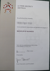 La Trobe University degree